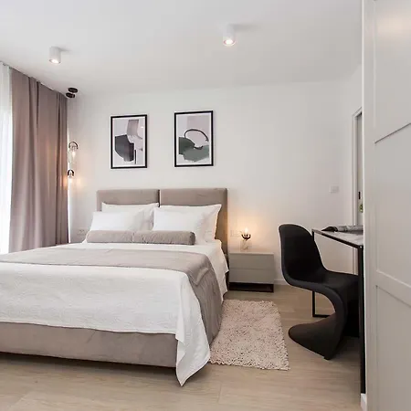 Blanka Gasthof Donji Okrug (Ciovo)